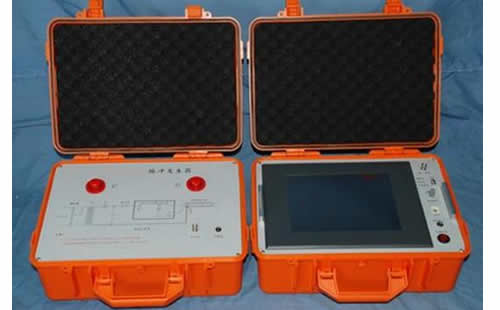 ����}�_�W�y(c��)�x