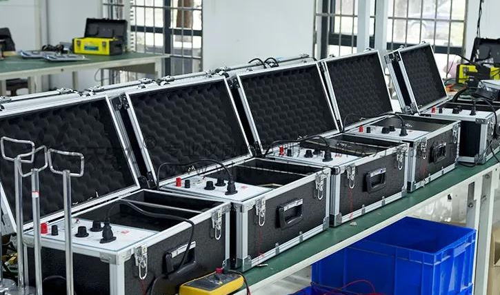 ��|���ϙz�y�x