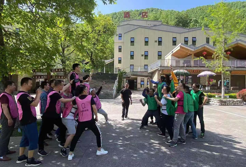 �����(li��n)늚�F(tu��n)����Ӱ05