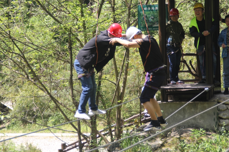 �����(li��n)늚�F(tu��n)����Ӱ31